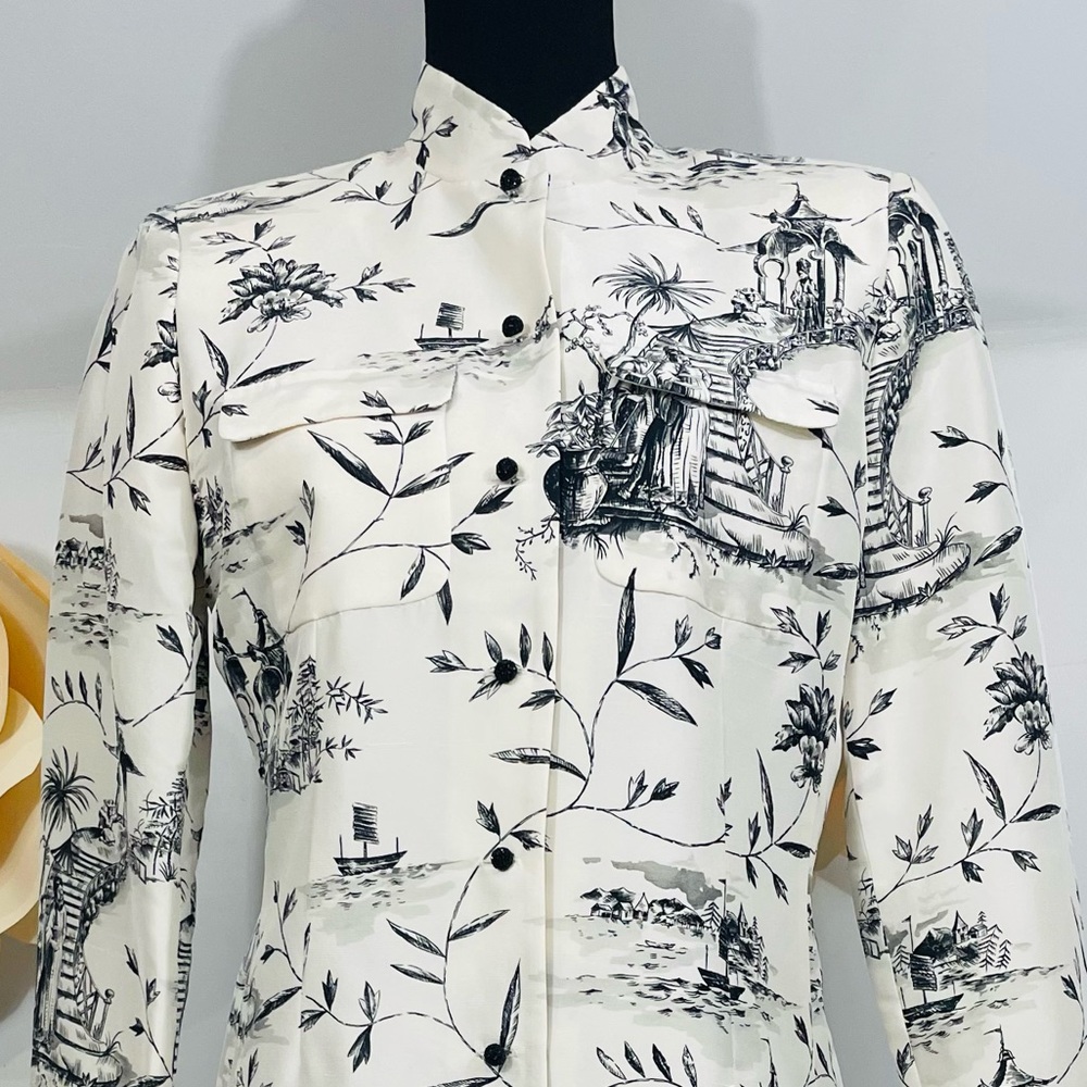 Liz Claiborne 100% Silk Long Blazer Oriental Theme - Picture 7 of 7